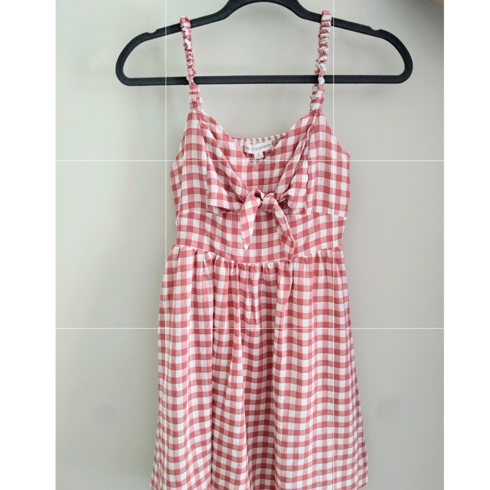 Coco+Jaimeson Pink and White Picnic Dress